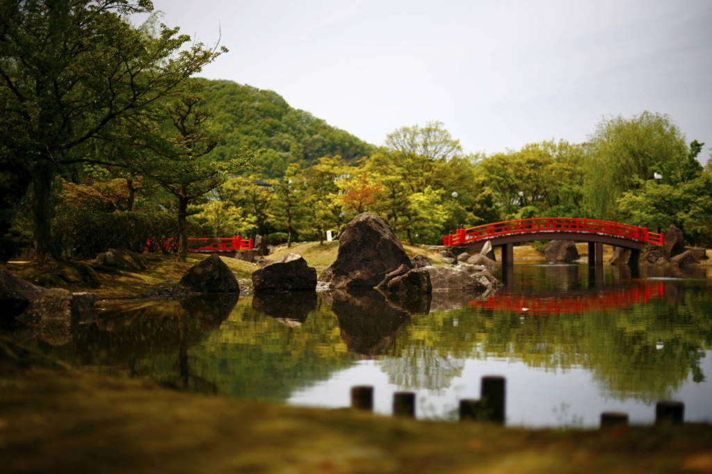 越前・紫式部公園・デフォルメ