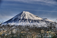 雪のち晴れの富士山