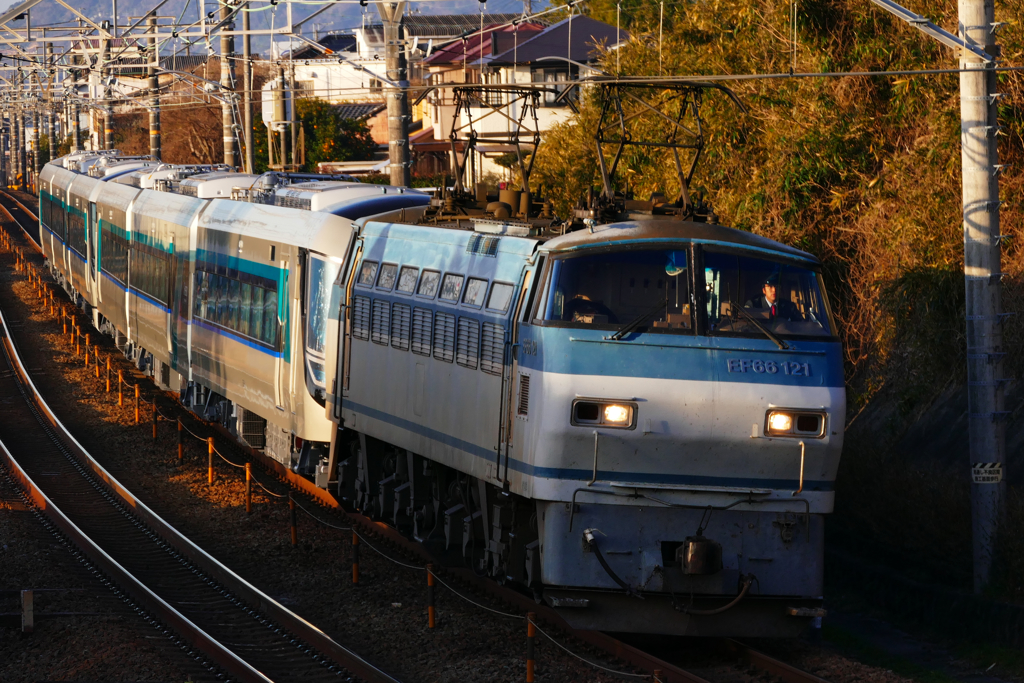 東武500系甲種
