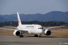 静岡空港　B787