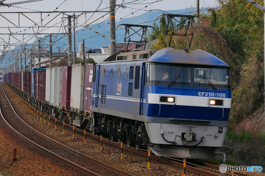 1068レ　EF210-108