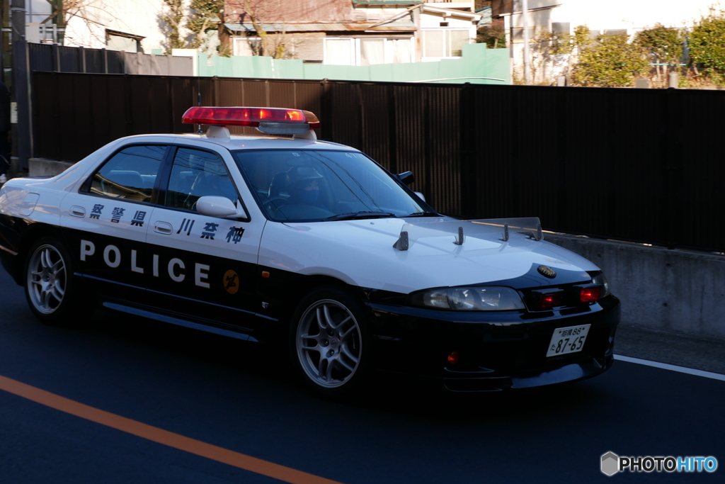 4ドアGTRパトカー