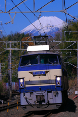 EF66-27に富士山