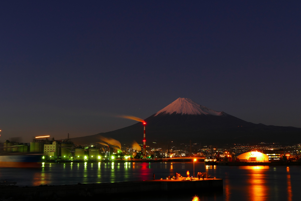 工場夜景サミット開催　　