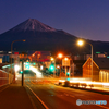 早朝の富士山