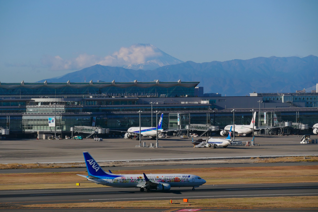 羽田空港　富士山