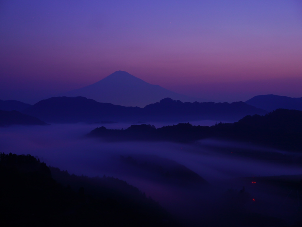 夜明け前の雲海