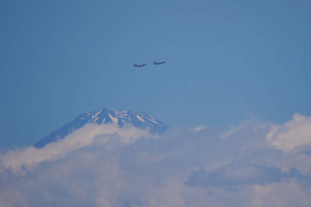 富士山とＦ15　静浜基地