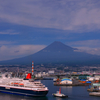 にっぽん丸　　と富士山