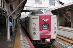 381系やくも
