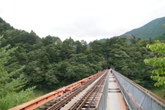 奥大井湖上駅へ向かう橋