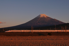 朝の富士山