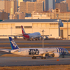 羽田空港　JA873A　スターウォーズ　R2D2