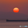 鈴鹿山地に沈む夕日