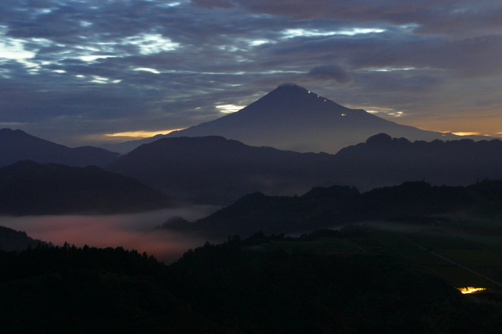吉原から夏の富士山