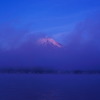 雲の切れ間から