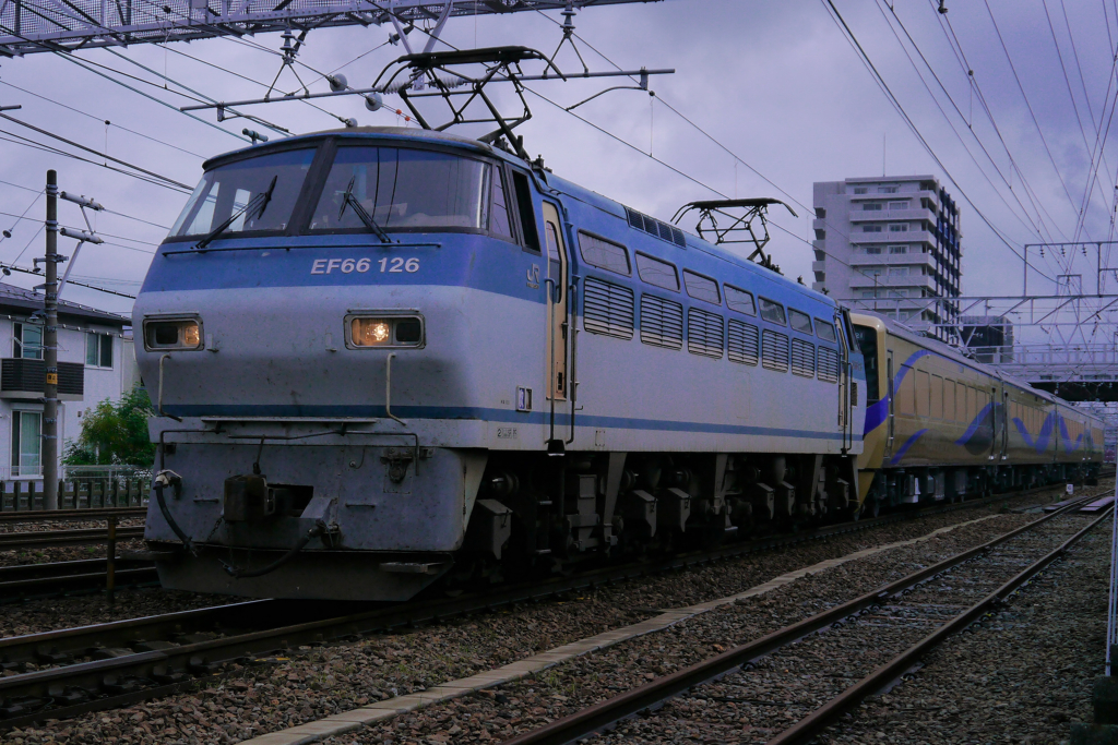 泉北高速120000系　甲種　EF66-126