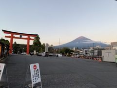 31CA8960-5A03-479C-A856-8C26BF6EA47B