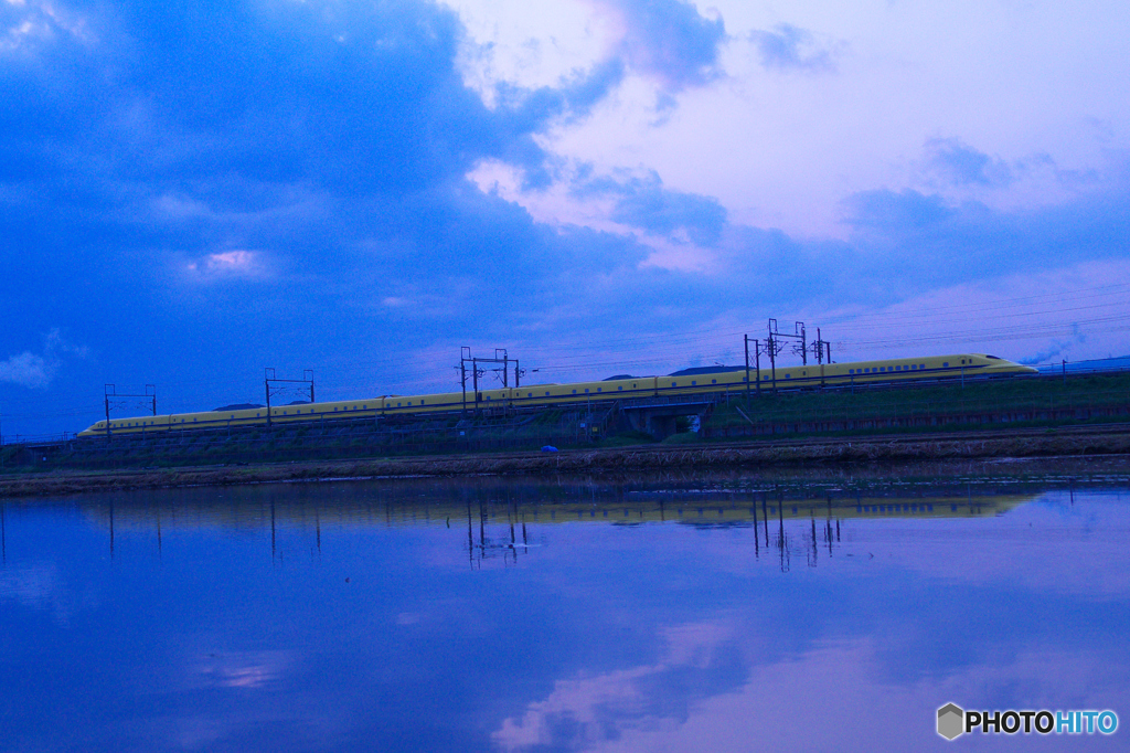 ドクターイエロー水鏡