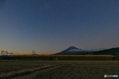 富士山とドクターイエロー