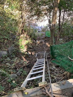 はさみ石へ向かう
