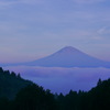 雲海の向こうに冨士山