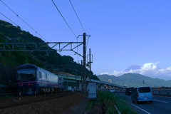 JT華　トレインフェスタ号