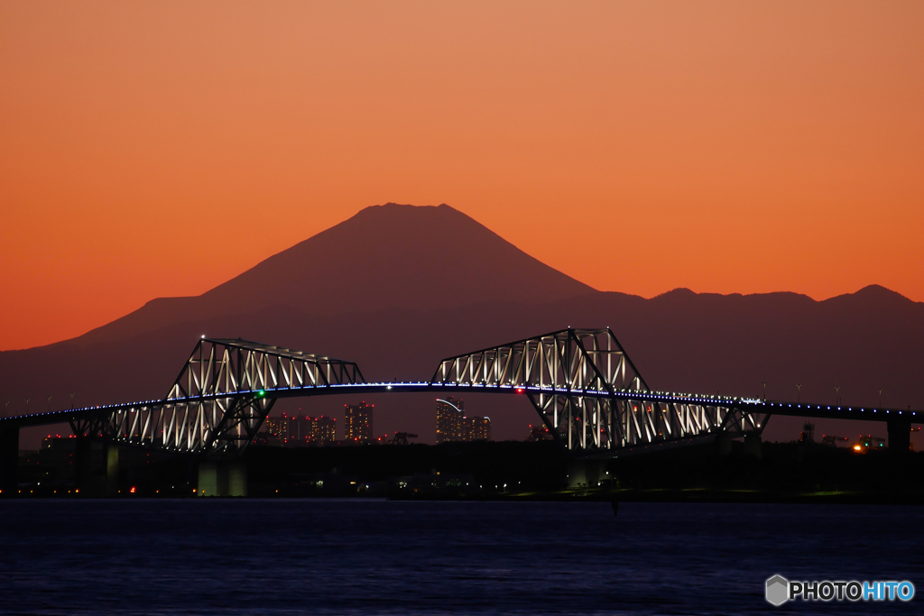 富士山　東京ゲートブリッジ
