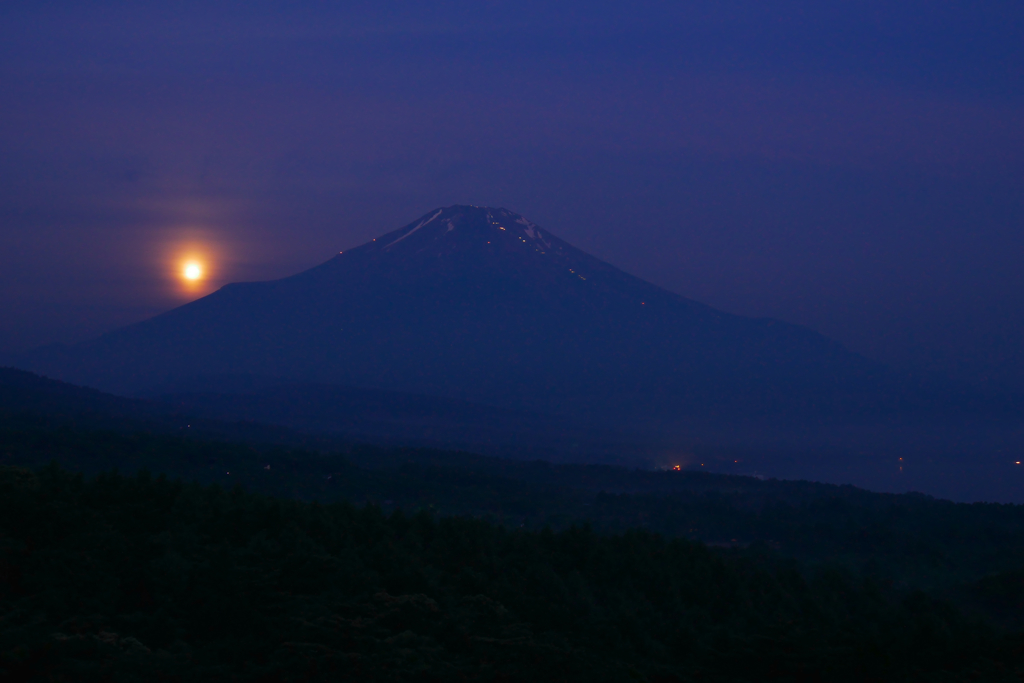 山中湖で富士山
