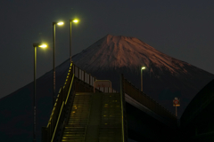 日の出前