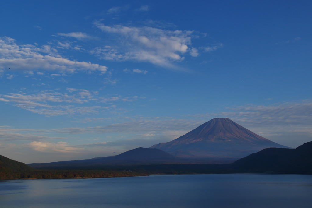 本栖湖からの富士山