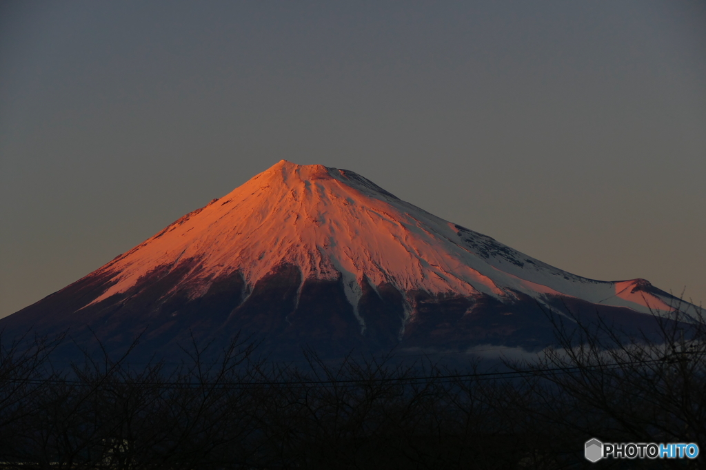 ある日の紅い富士山