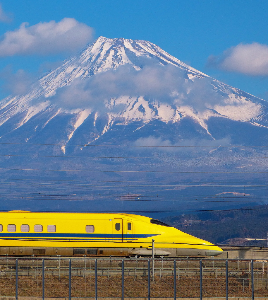 富士山　とドクターイエロー