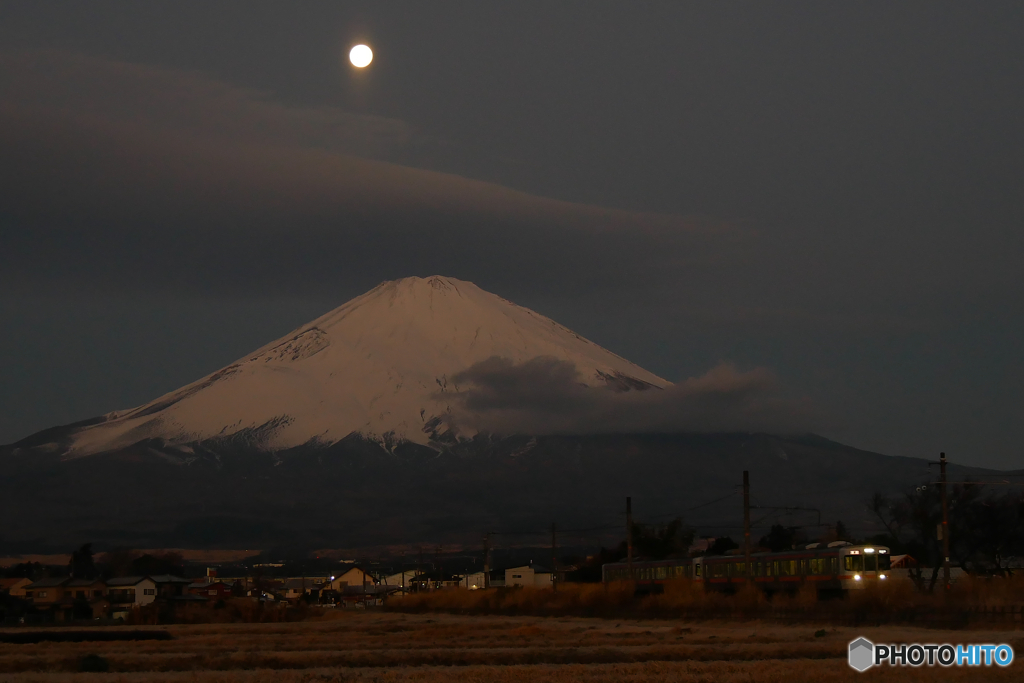 御殿場線　富士山　パール富士