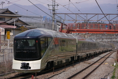 勝沼ぶどう郷で四季島