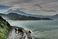 さった峠で雨上がりの富士山