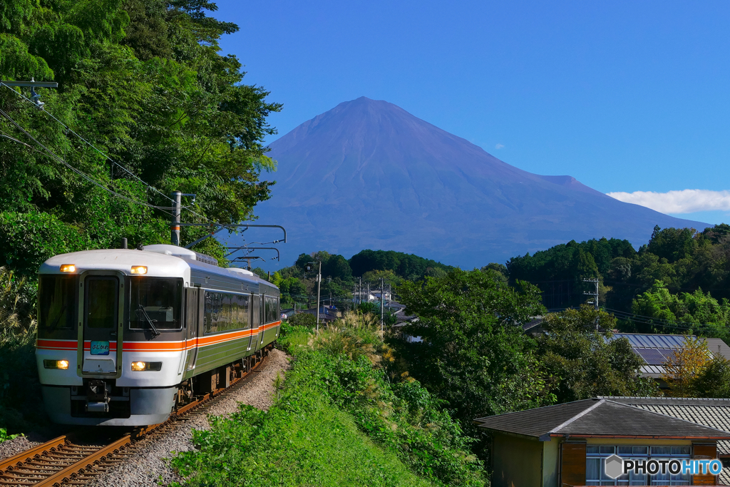 373系　富士山