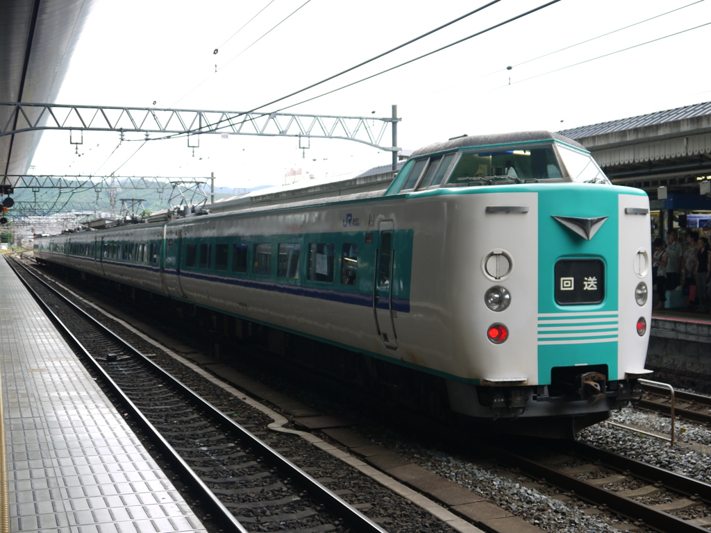 381系くろしお