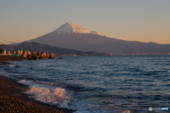 三保から新年の富士山
