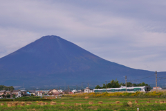 特急Fuji御殿場