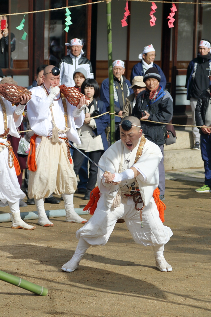 西国寺火渡り神事(4) 200108-736