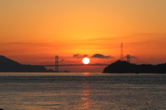 因島大橋の夜明け（２）