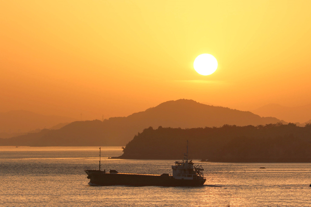 瀬戸内の朝　16.05.08