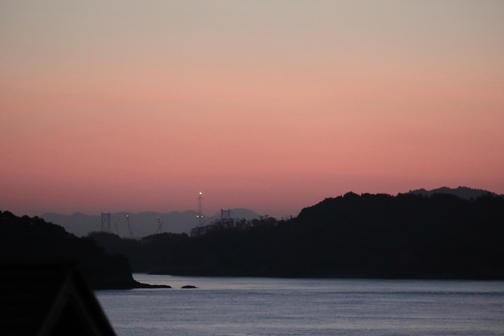 瀬戸内の朝 181026-682