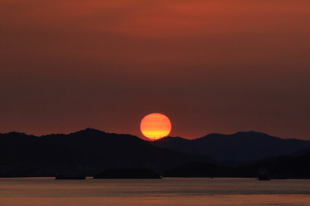瀬戸内の朝 240526-648