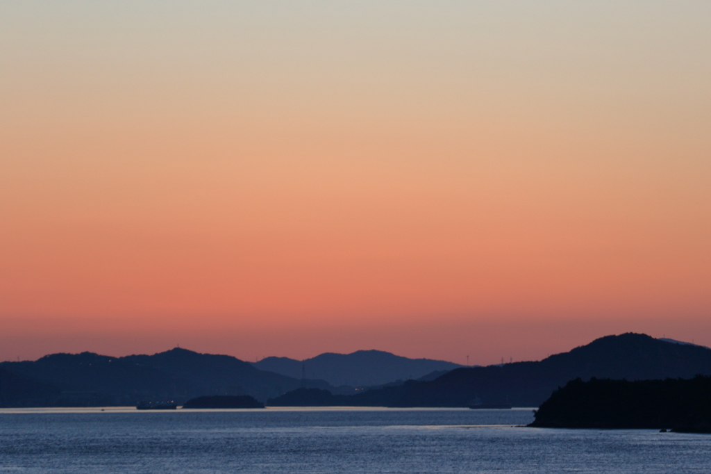 夜明け(2) 15.05.21