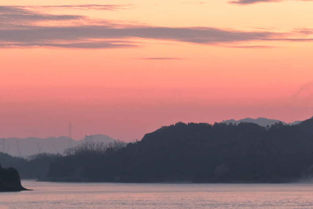 瀬戸内の夜明け 181215-215