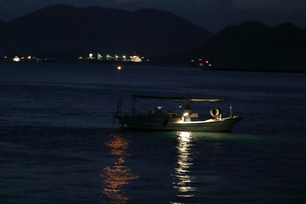 釣り舟　15.12.08