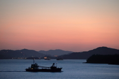 瀬戸内海の朝(1) 180317-438