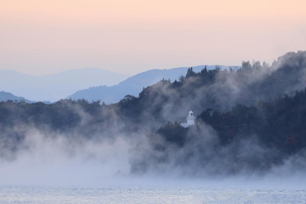 海霧の朝 (4) 251123-946